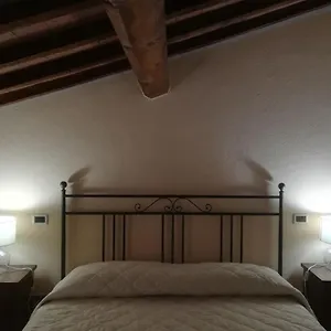 Vicolo Dei Ciliegini, 10 , Volterra Italia